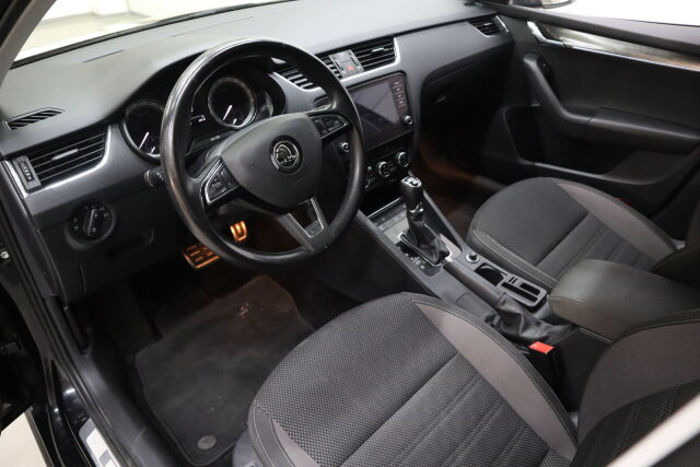 Skoda Octavia 2019 Combi 2,0 TDI 184 4x4 Scout DSG Autom.