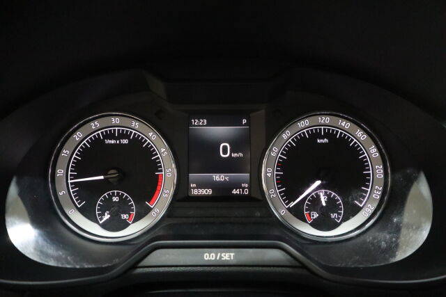 Skoda Octavia 2019 Combi 2,0 TDI 184 4x4 Scout DSG Autom.