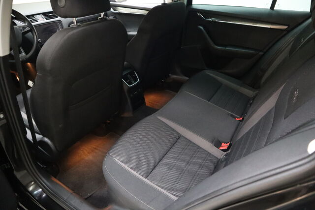 Skoda Octavia 2019 Combi 2,0 TDI 184 4x4 Scout DSG Autom.
