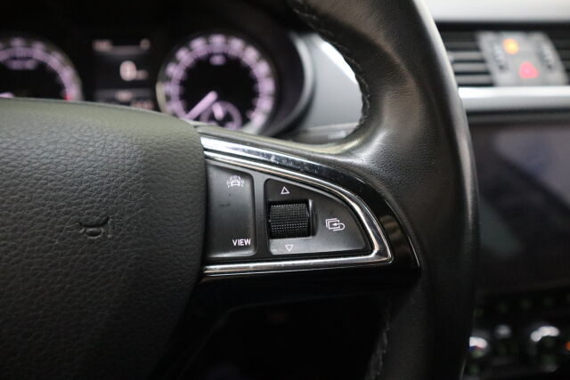 Skoda Octavia 2019 Combi 2,0 TDI 184 4x4 Scout DSG Autom.