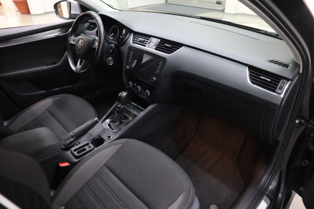 Skoda Octavia 2019 Combi 2,0 TDI 184 4x4 Scout DSG Autom.