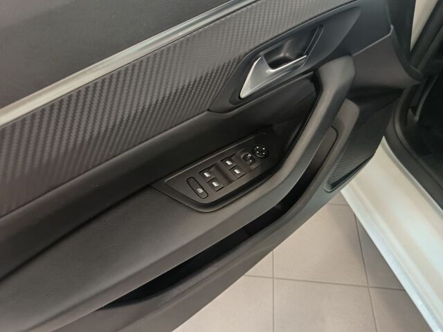 PEUGEOT 508 2019 Active BlueHDi 130 EAT8-automaatti