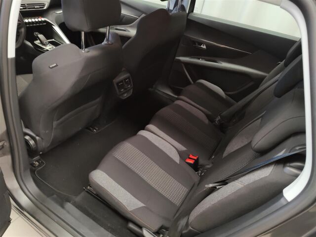 PEUGEOT 5008 2019 Active PureTech 130 EAT8-automaatti