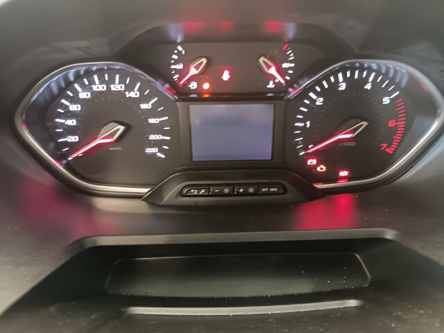 PEUGEOT Rifter 2019 Allure PureTech 110 L2
