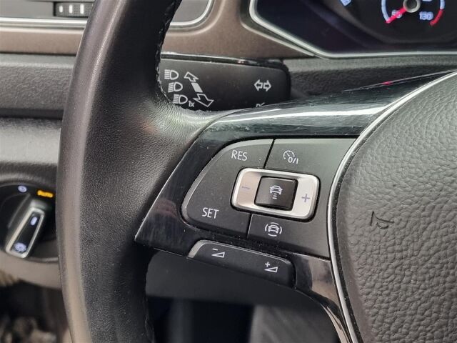 VOLKSWAGEN T-Roc 2019 Style 1,5 TSI EVO 110 kW (150 hv) DSG-automaatti / ACC / P-Kamera / Webasto / 1-Omistaja