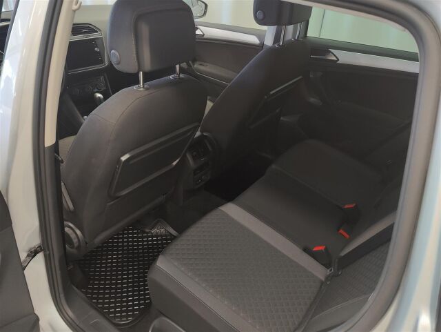 VOLKSWAGEN Tiguan 2019 Comfortline 2,0 TDI SCR 110 kW (150 hv) 4MOTION DSG-automaatti