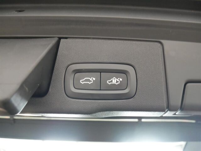 VOLVO XC60 2019 D4 AWD Inscription aut