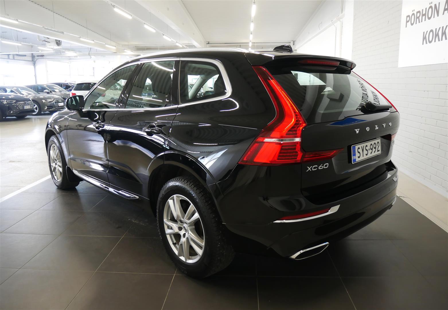 Volvo XC60 D4 AWD Inscription aut 2019, kuva 3/21