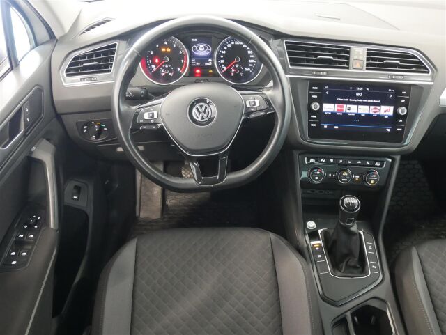 VOLKSWAGEN Tiguan 2020 1,5 TSI 96 kW