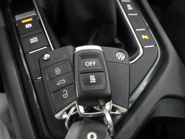 VOLKSWAGEN Tiguan 2020 1,5 TSI 96 kW