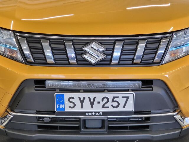 SUZUKI Vitara 2022 1,5 HYBRID 4WD GL+ 6AGS-aut | Huippu Siisti | Vetokoukku | 1 x omistaja |