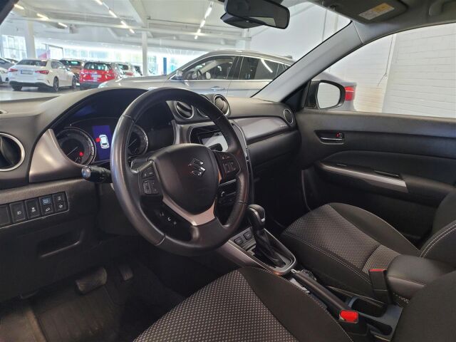 SUZUKI Vitara 2022 1,5 HYBRID 4WD GL+ 6AGS-aut | Huippu Siisti | Vetokoukku | 1 x omistaja |