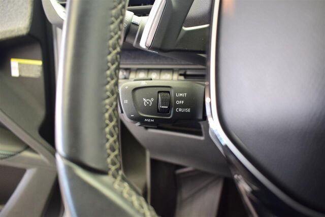 PEUGEOT 3008 2021 Allure 210 Anniversary PureTech 130 EAT8-automaatti