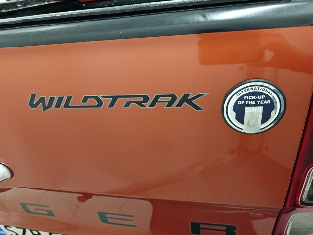 FORD Ranger 2014 Super Cab 3,2TDCi 200 hv Wildtrak A6 4x4