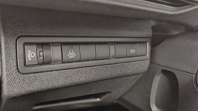PEUGEOT 3008 2021 Active Pack Motion PureTech 130 EAT8-automaatti