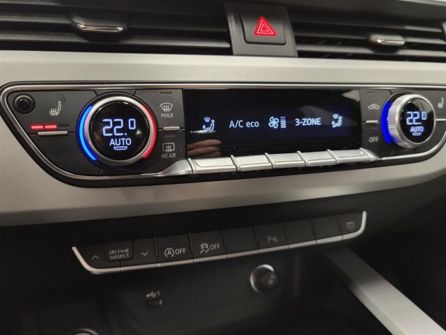 AUDI A4 2021 Avant Business Advanced 40 TFSI 150 kW MHEV quattro S tronic