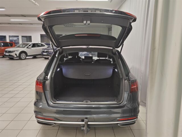 AUDI A4 2021 Avant Business Advanced 40 TFSI 150 kW MHEV quattro S tronic
