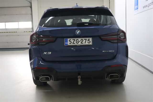 BMW X3 xDrive30e 2022 G01 xDrive 30e A Charged Edition M Sport