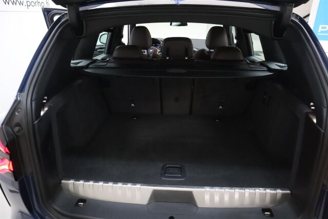 BMW X3 xDrive30e 2022 G01 xDrive 30e A Charged Edition M Sport