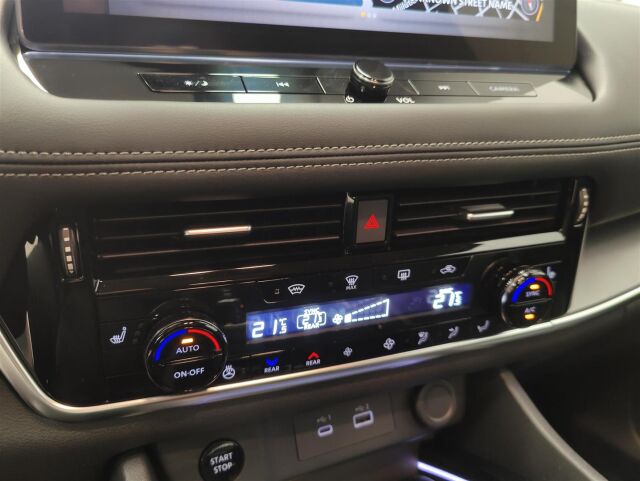 Nissan X-Trail 2025 e-4ORCE N-Connecta Tech Pack 5ST MY24