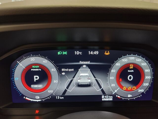 Nissan X-Trail 2025 e-4ORCE N-Connecta Tech Pack 5ST MY24