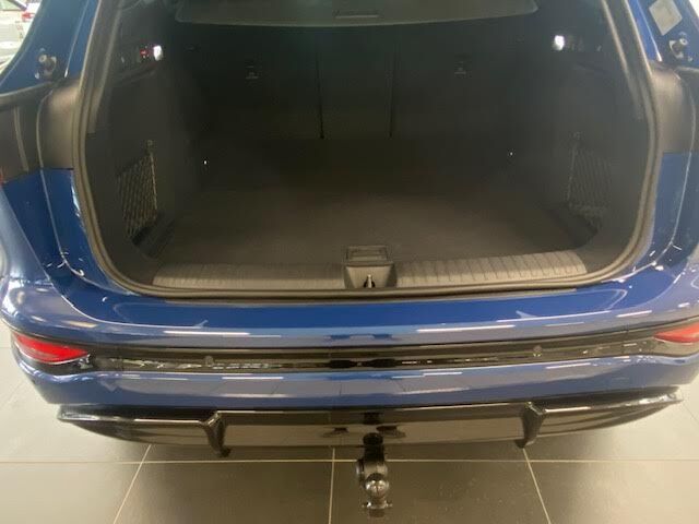 Audi Q6 e-tron 2025 quattro Vorsprung Edition,Kesäetu tuhat euroa