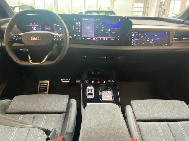 Audi Q6 e-tron 2025 quattro Vorsprung Edition,Kesäetu tuhat euroa