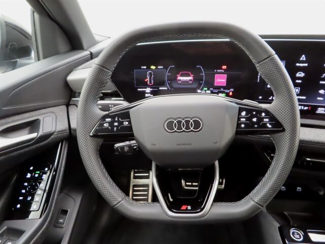 Audi Q6 e-tron 2025 quattro Vorsprung Edition