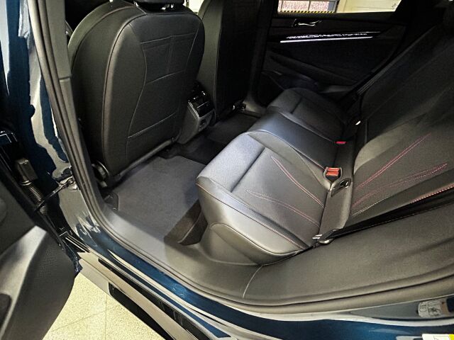 Volkswagen ID.7 2026 Tourer GTX 4MOTION Business 250 kW, akku 86 kWh vetokoukulla