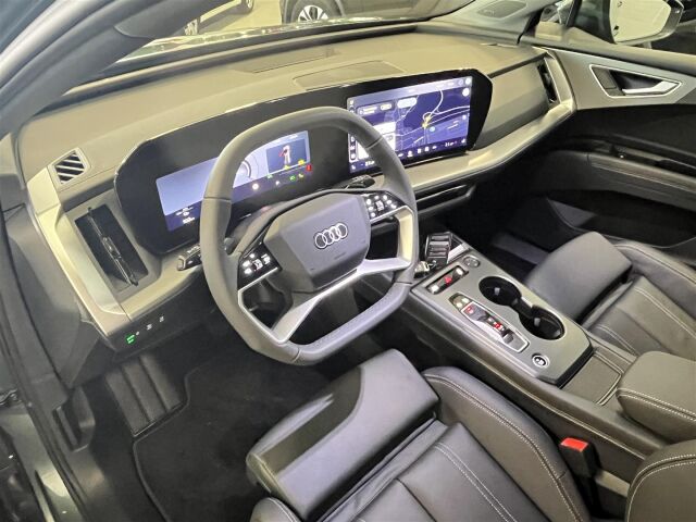 Audi Q4 e-tron 2026 e-tron quattro performance