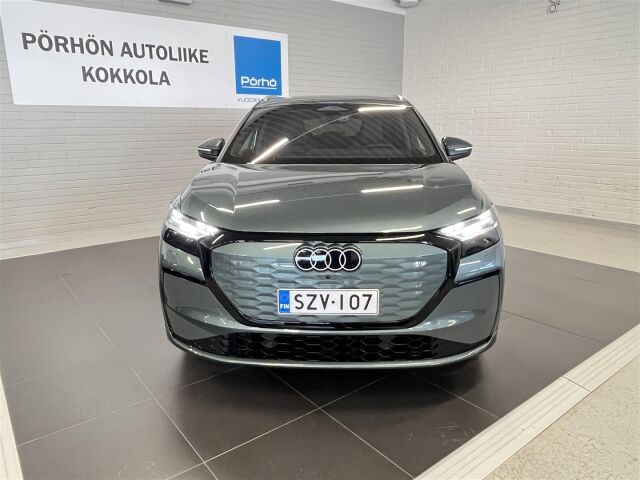 Audi Q4 e-tron 2026 e-tron quattro performance