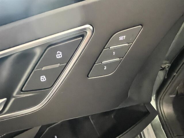 Audi Q4 e-tron 2026 e-tron quattro performance