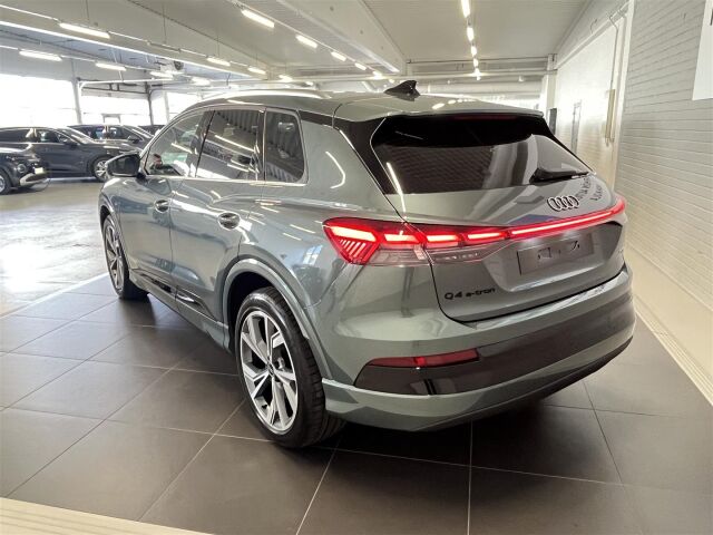 Audi Q4 e-tron 2026 e-tron quattro performance