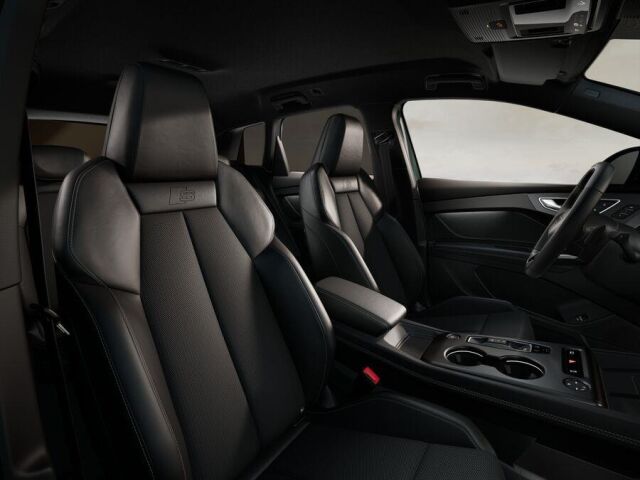 Audi Q4 e-tron 2027 e-tron quattro performance, Takuu 5-vuotta / 100.000km