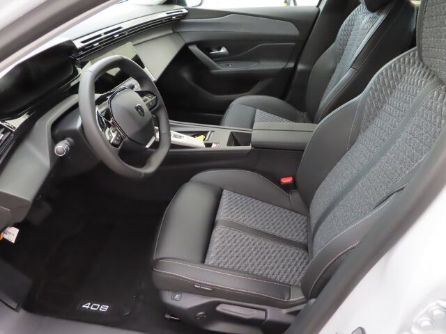 Peugeot 408 2026 Allure Launch Edition Hybrid 145 Automaatti