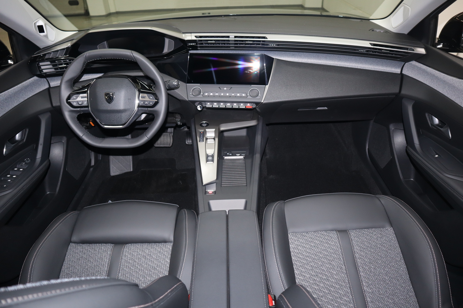 Peugeot 408 2026, photo 7/20