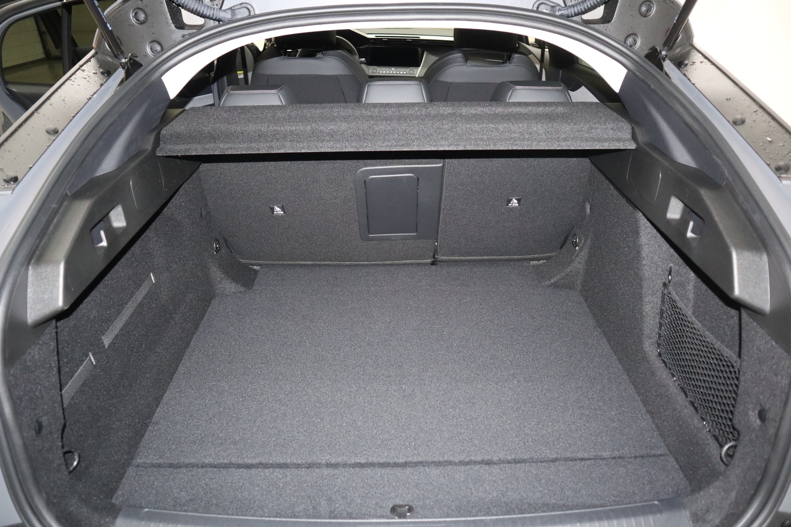 Peugeot 408 2026, photo 6/20