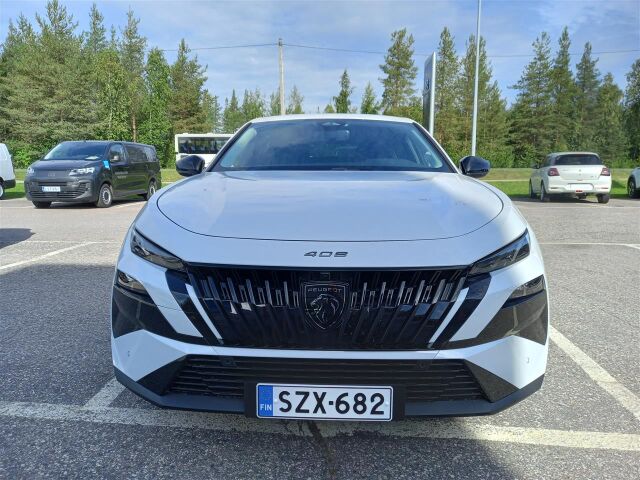 Peugeot 408 2026 Allure Launch Edition Hybrid 145 Automaatti