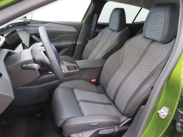 Peugeot 408 2026 Allure Launch Edition Hybrid 145 Automaatti