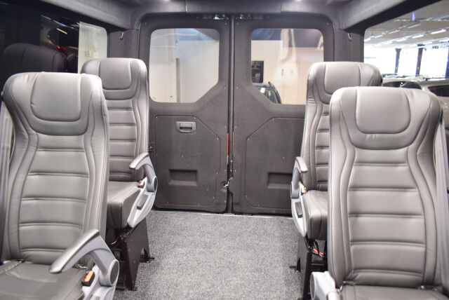 Volkswagen Crafter 2025 CRAFTER  Autom. Tamlans korityö 1+8 inva- taksi