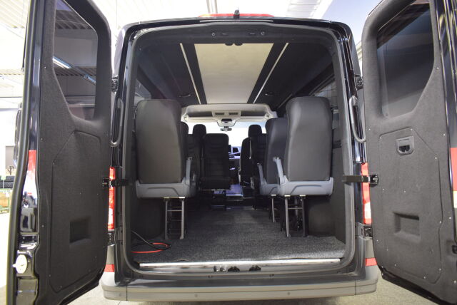 Volkswagen Crafter 2025 CRAFTER  Autom. Tamlans korityö 1+8 inva- taksi