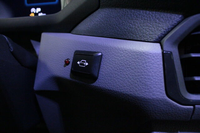 Volkswagen Crafter 2026 "2,0 TDI 103 kW 8at, 3640, NORMI, matala, ""GL VIP City"""