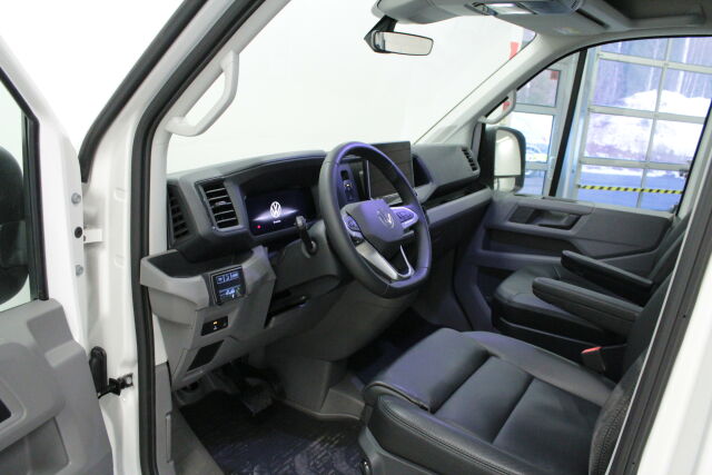 Volkswagen Crafter 2026 "2,0 TDI 103 kW 8at, 3640, NORMI, matala, ""GL VIP City"""