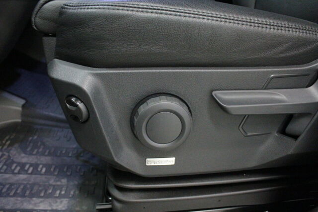 Volkswagen Crafter 2026 "2,0 TDI 103 kW 8at, 3640, NORMI, matala, ""GL VIP City"""