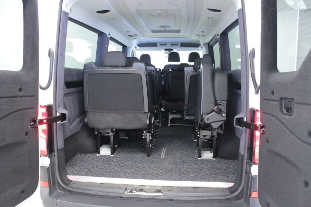 Volkswagen Crafter 2025 35 korinrakennusaihio 2,0 TDI 103 kW 8at, 3640 GL V.I.P/ K13 KOULULAISPAIKKAA
