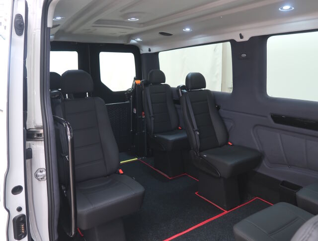 Volkswagen Crafter 2025 2,0 TDI 103 kW 8at. Carsport korityö. Dholladia pyörätuolinostin
