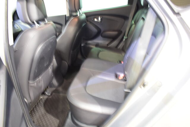 HYUNDAI ix35 2011 4wd 2,0 CRDi-R 135kW 6AT Style * 4-veto-automaatti*