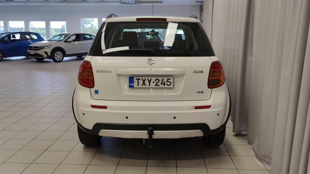 SUZUKI SX4 2013 1,6 VVT 4WD X-OVER GLX 5D 5MT