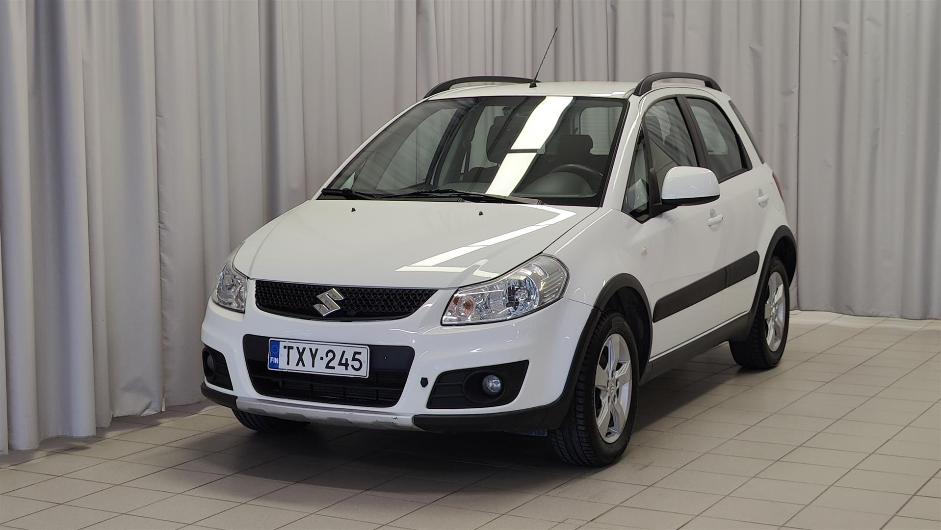 Suzuki SX4 1,6 VVT 4WD X-OVER GLX 5D 5MT 2013, kuva 2/18