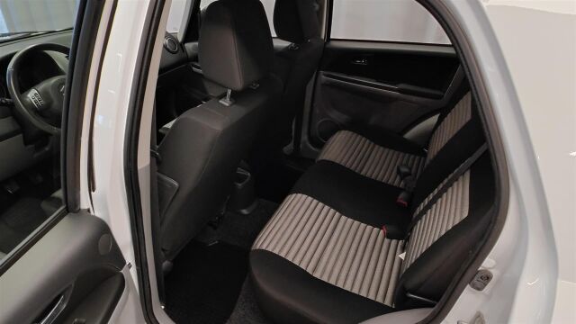 SUZUKI SX4 2013 1,6 VVT 4WD X-OVER GLX 5D 5MT